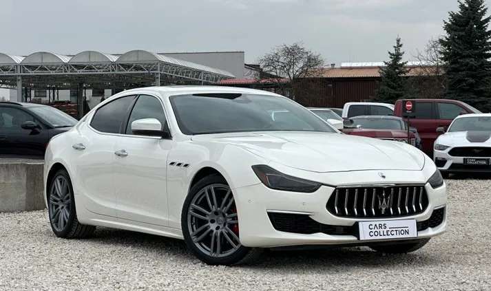 maserati ghibli mazowieckie Maserati Ghibli cena 149900 przebieg: 41605, rok produkcji 2018 z Maków Mazowiecki